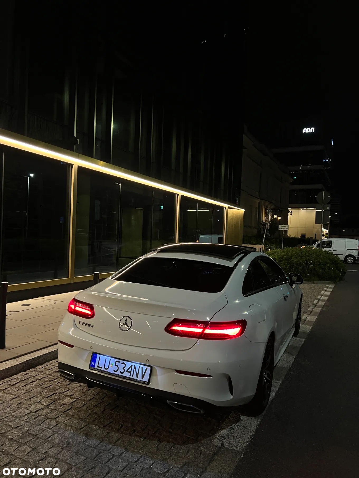 Mercedes-Benz Klasa E 220 d Coupe 9G-TRONIC - 19