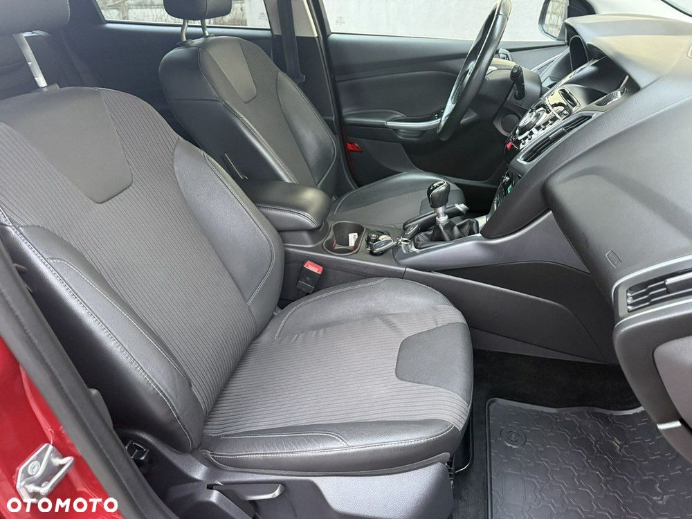 Ford Focus 2.0 TDCi Edition - 34