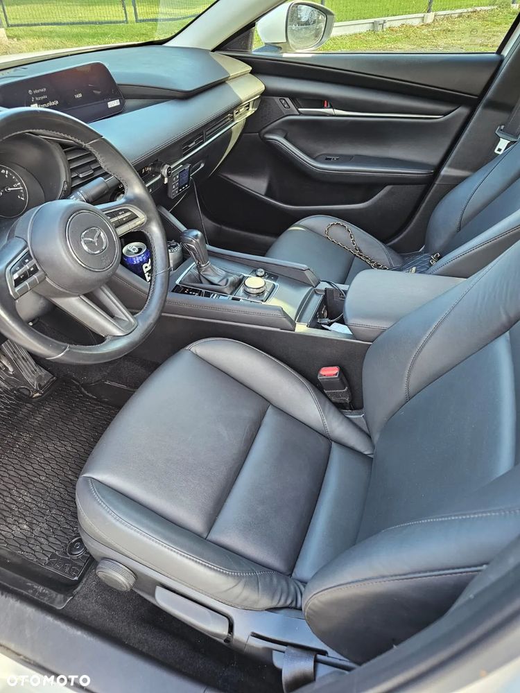 Mazda 3 - 24