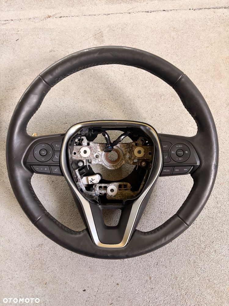 Kierownica Toyota C-HR , Corolla - 1