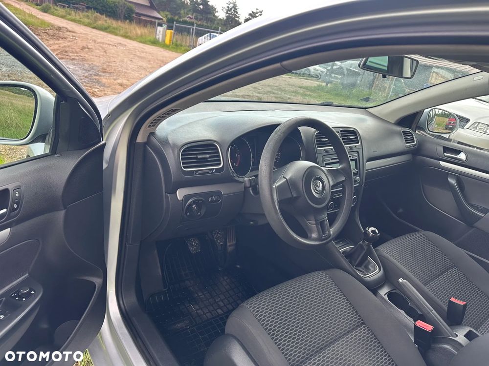Volkswagen Golf 1.6 TDI Trendline - 5