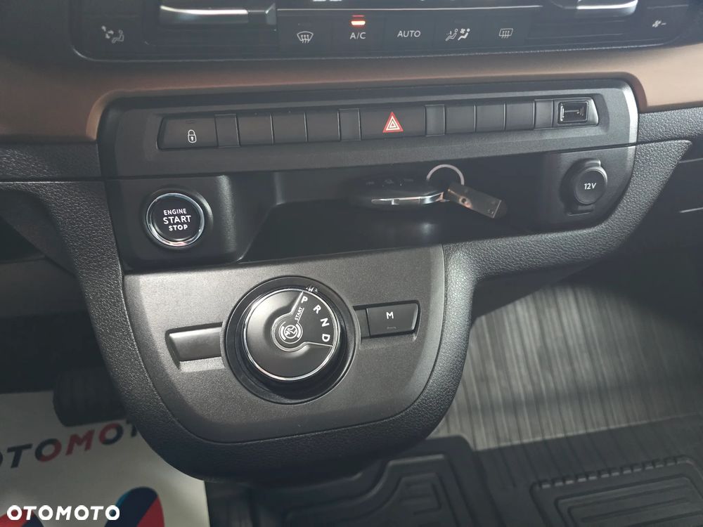 Toyota Proace Verso 2.0 D4-D Long Family - 20
