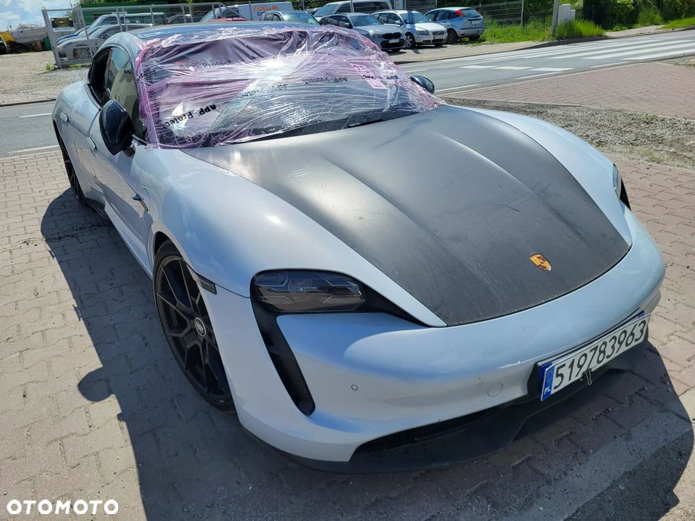 Porsche Taycan Sport Performancebatterie Plus - 22