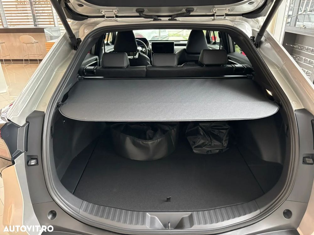 Toyota BZ4X 160 KW AWD (4x4) Luxury Solar Edition - 10