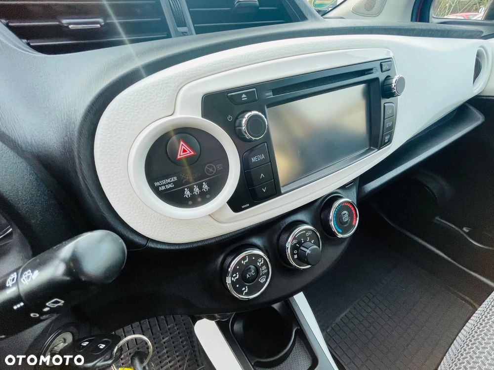 Toyota Yaris 1.33 VVT-i Edition-S - 22