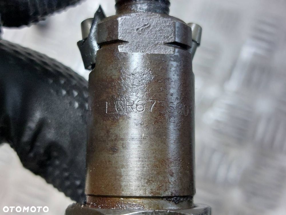 WTRYSK WTRYSKIWACZ KOMPLET TOYOTA COROLLA E11 1.9 D LCR736001 LDCR02301AA1 - 4