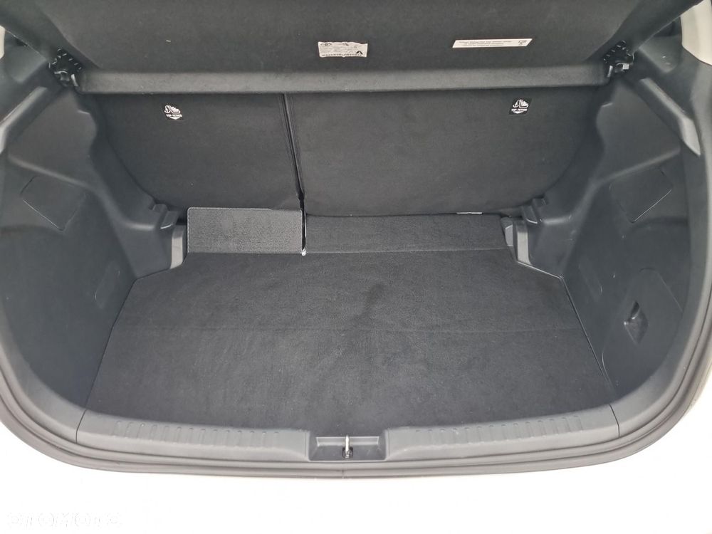 Toyota Yaris 1.0 Comfort - 12