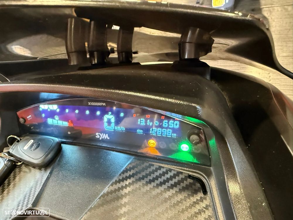 Sym JET X - 6