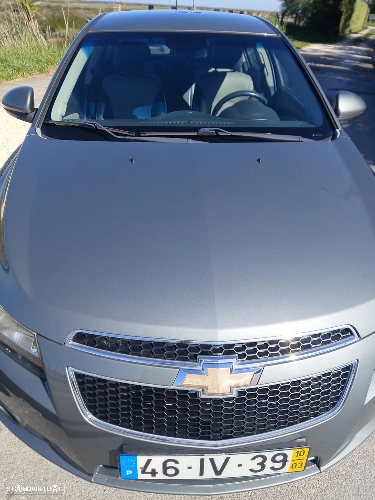 Chevrolet Cruze 1.6 LS - 7