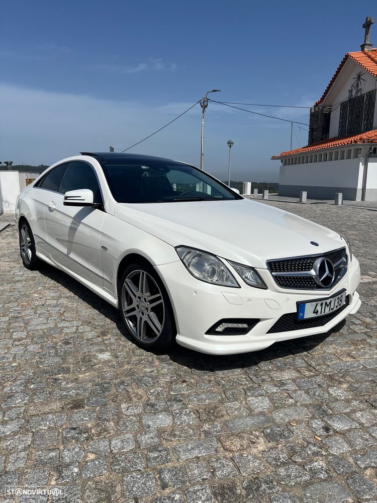 Mercedes-Benz E 220 - 1
