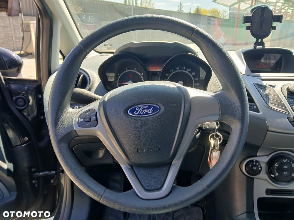 Ford Fiesta 1.25 Trend - 9