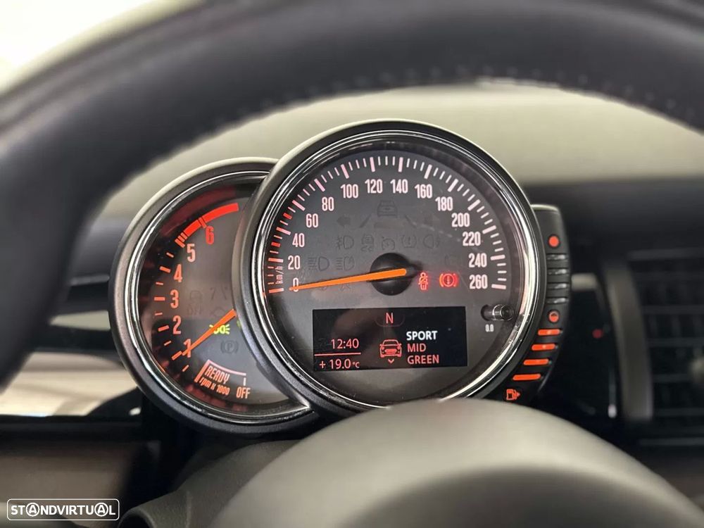 MINI 3 Portas One D - 22