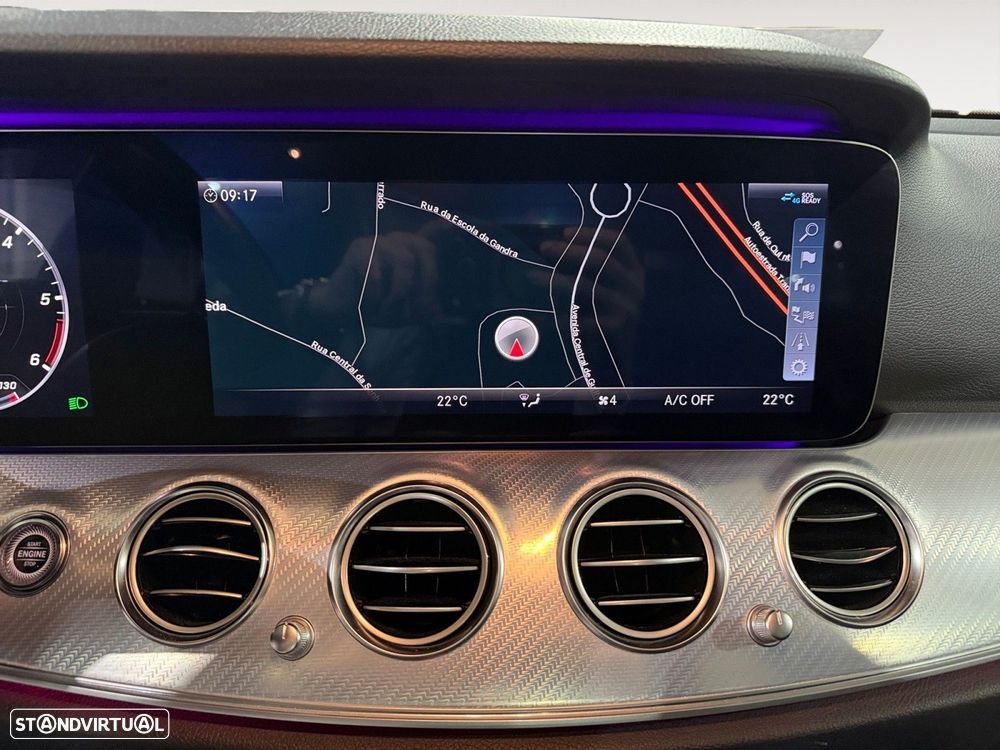 Mercedes-Benz E 220 d AMG - 12