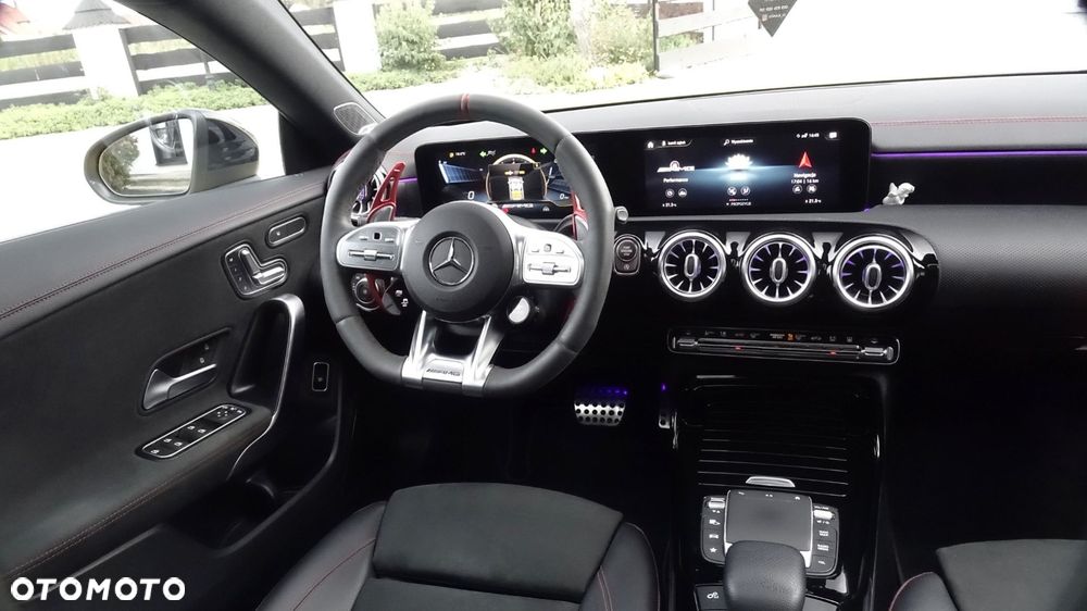 Mercedes-Benz CLA - 29