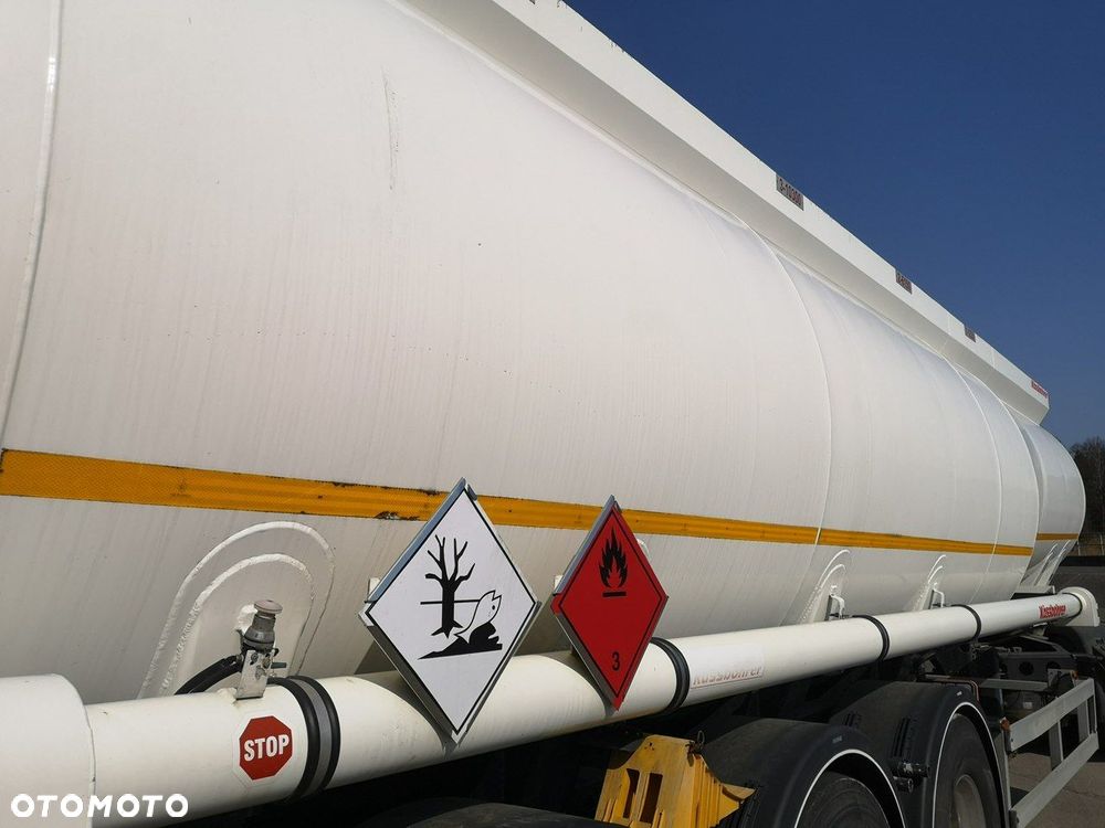 Kassbohrer Cysterna Paliwowa LGBF 4 Komorowa Mało Używana Super Stan! - 8