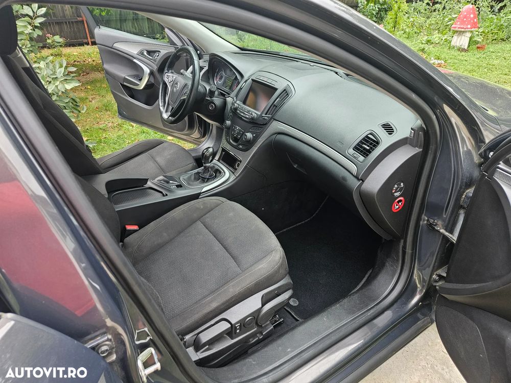 Opel Insignia 2.0 CDTi ECOTEC ECOFLEX Start/Stop - 12