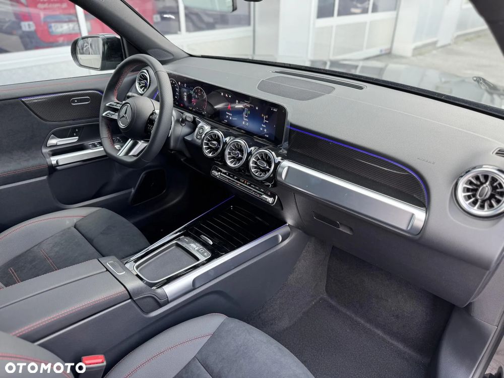 Mercedes-Benz GLB 220 4Matic 8G-DCT AMG Line Advanced Plus - 17