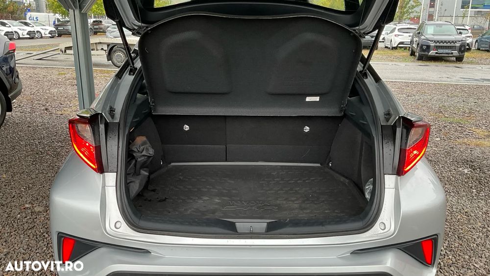 Toyota C-HR 1.8 HSD 122 CP 4x2 CVT Core - 10