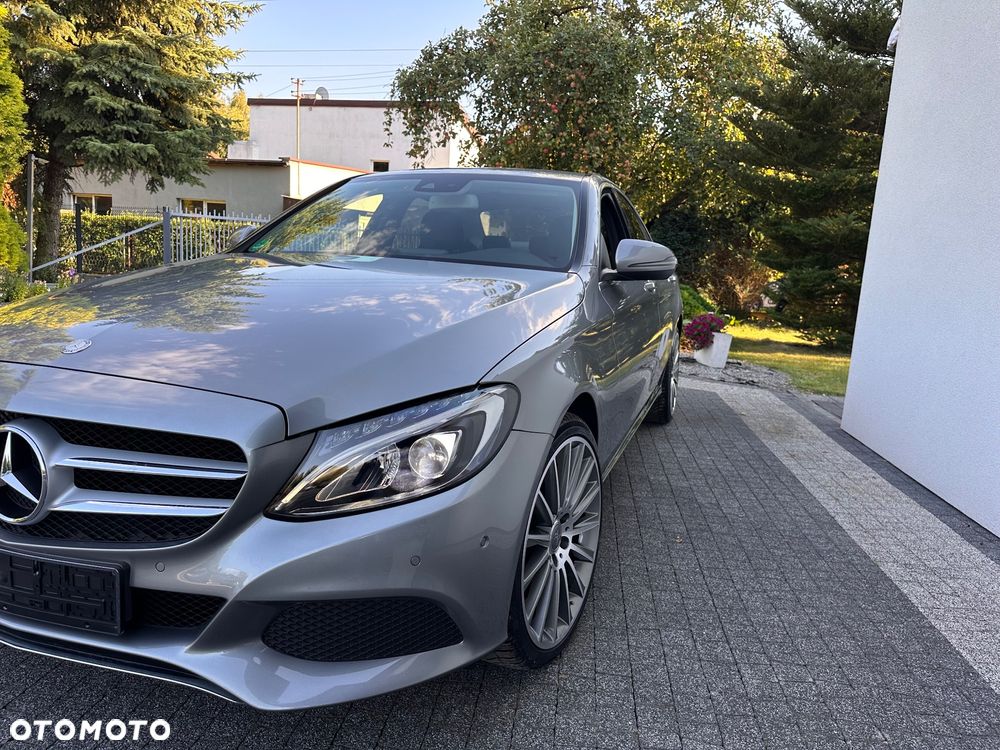 Mercedes-Benz Klasa C 180 T Kompressor Automatik BlueEFFICIENCY Avantgarde - 10