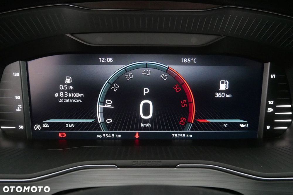 Skoda Superb 2.0 TDI SCR Ambition DSG - 9