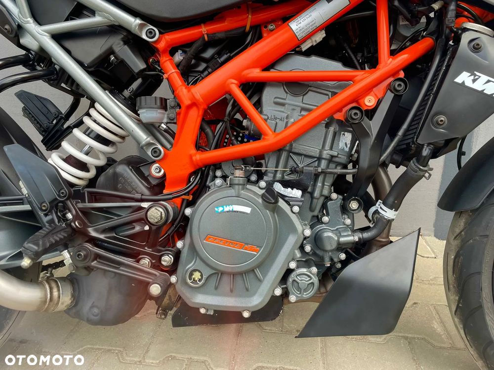 KTM Duke - 13
