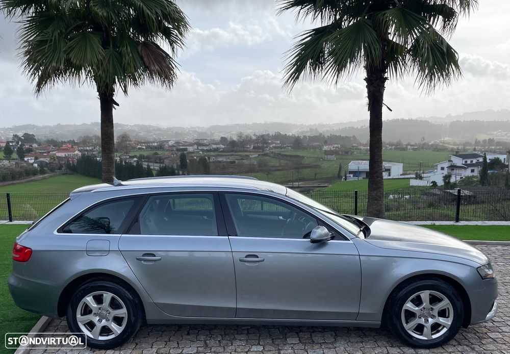 Audi A4 2.0 TDI DPF Ambition - 9