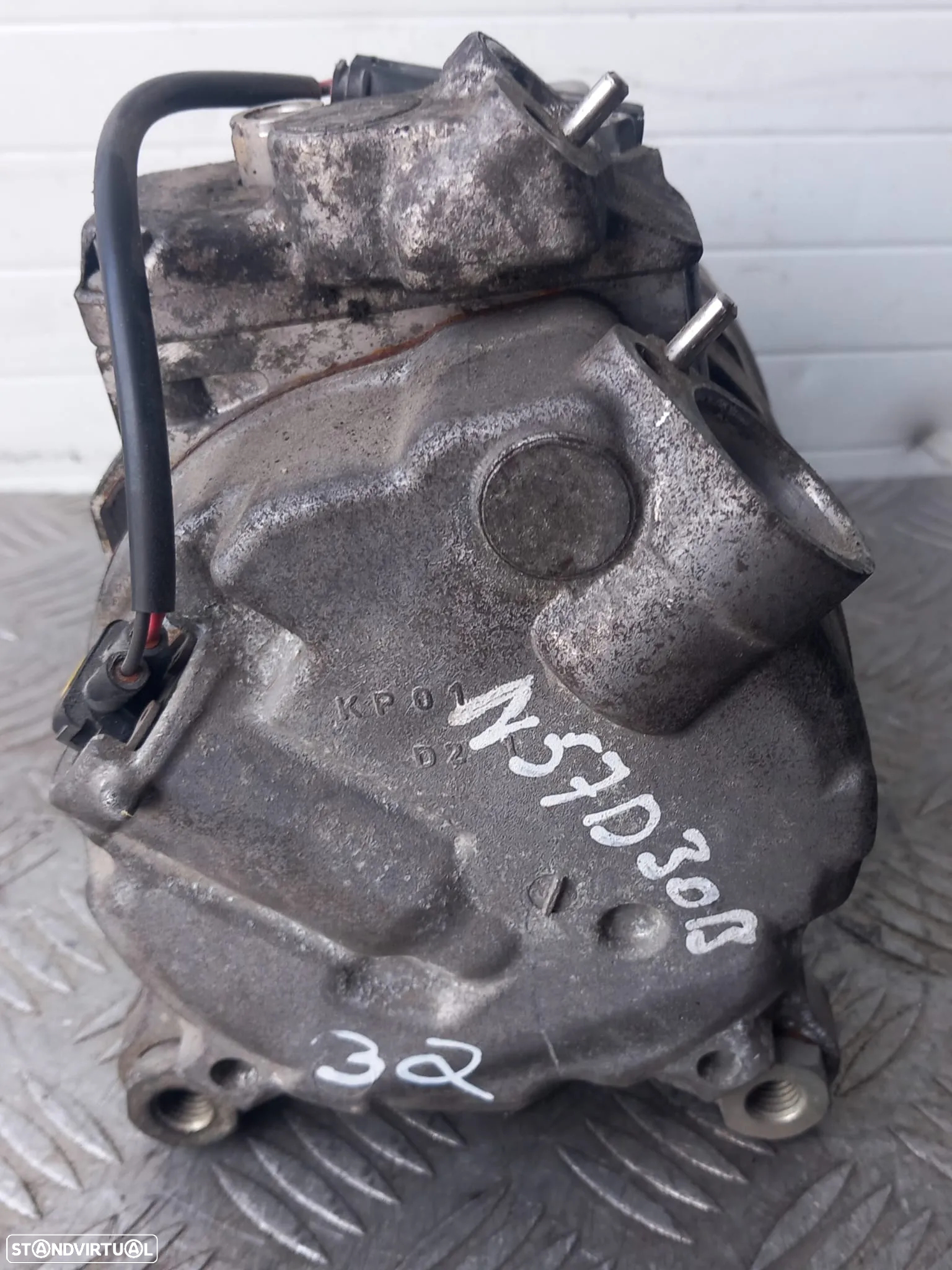 Compressor Ar Condicionado BMW Ref: 64529216467-03/7SEU17A/GE447150-2627 - 4
