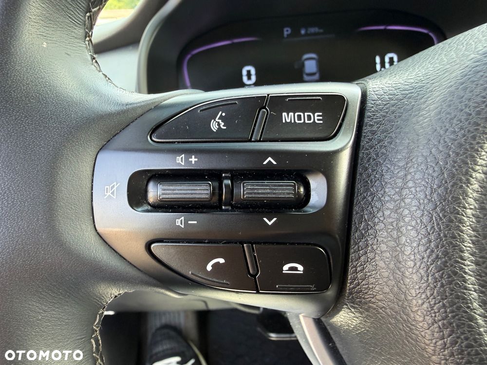Kia Stonic 1.0 T-GDI M DCT - 24