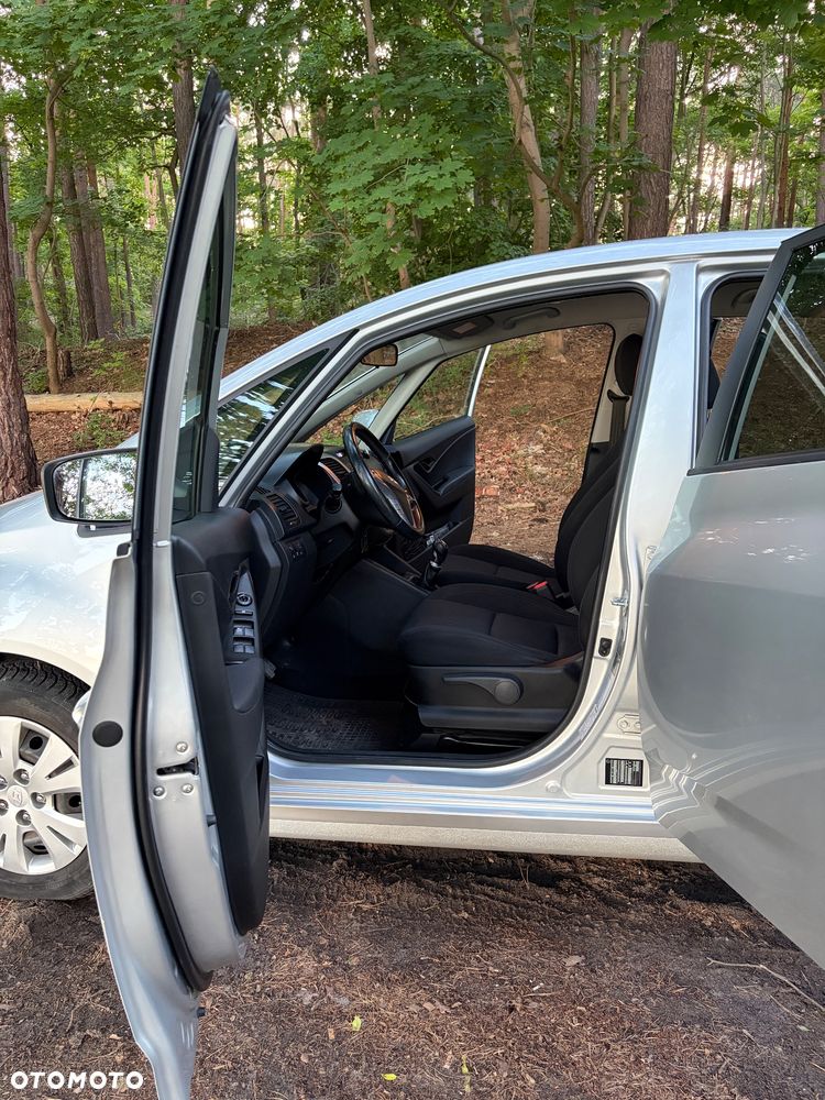 Hyundai ix20 1.6 Comfort - 18