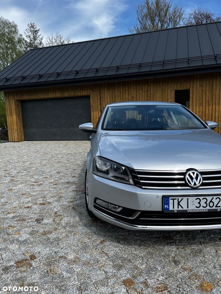 Volkswagen Passat 2.0 TDI DSG BlueMotion Technology Comfortline - 2