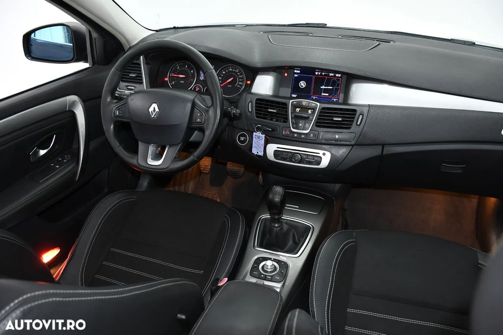 Renault Laguna dCi 110 FAP Limited - 4