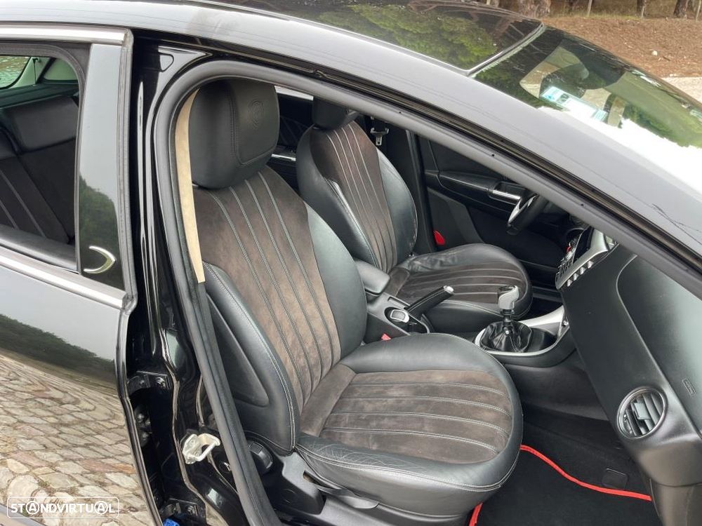 Lancia Delta 1.6 M-Jet Platino - 32