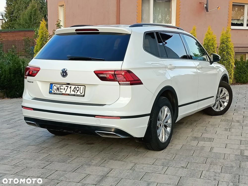 Volkswagen Tiguan - 23