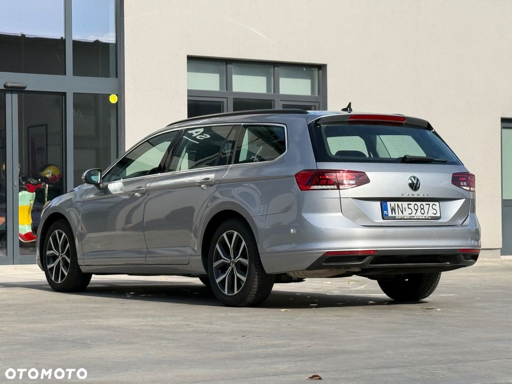 Volkswagen Passat Variant 2.0 TDI Business DSG - 15