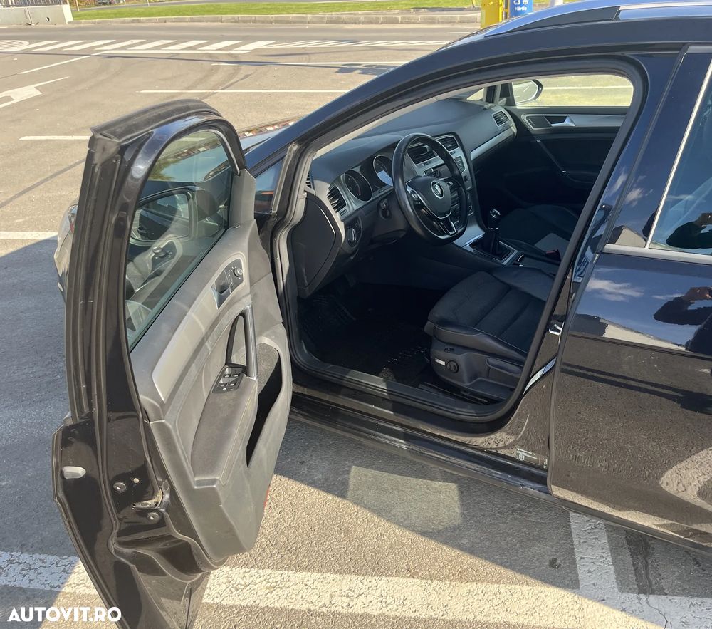 Volkswagen Golf ver-2-0-tdi-comfortline - 17