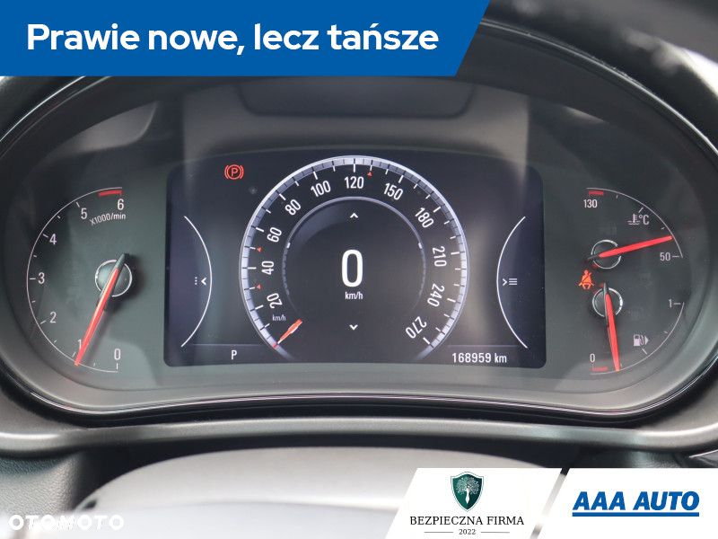 Opel Insignia - 12