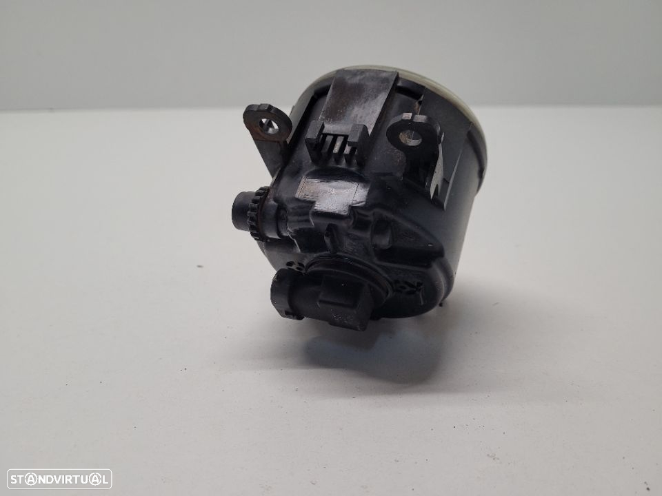 Farol de nevoeiro direito Renault Megane III 3 Scenic Laguna 8200074008 - 2