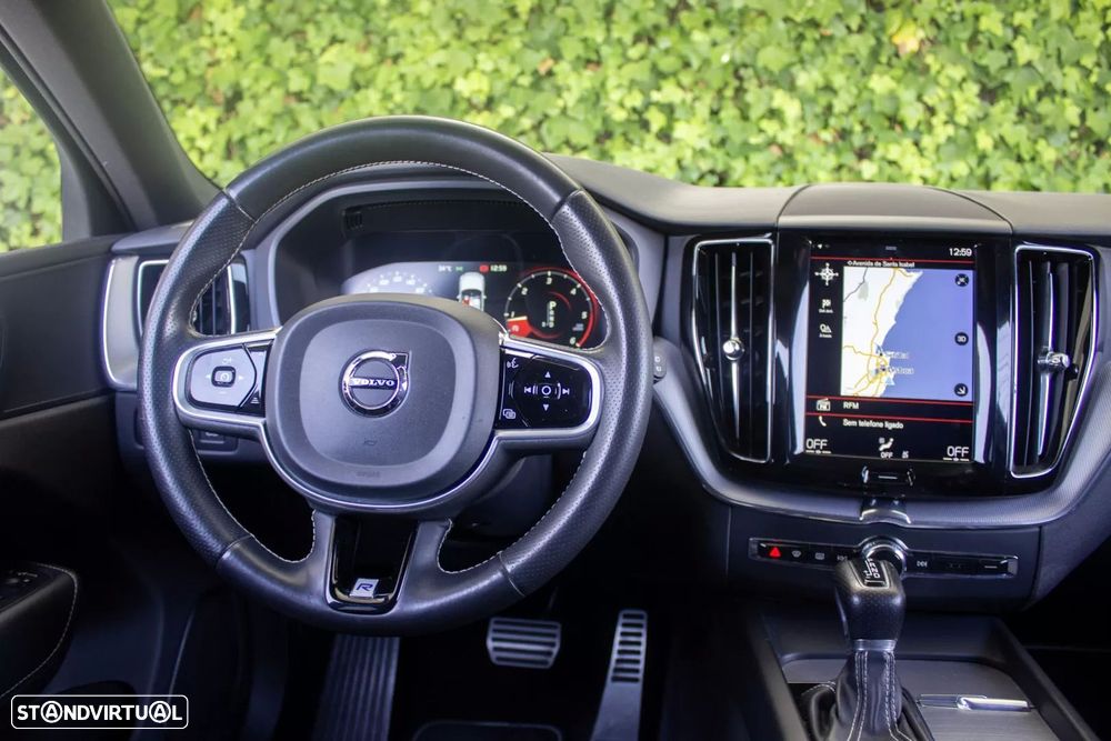 Volvo XC 60 2.0 D4 R-Design Geartronic - 15
