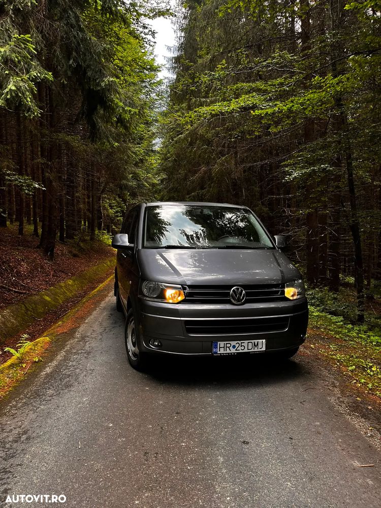 Volkswagen Caravelle - 1
