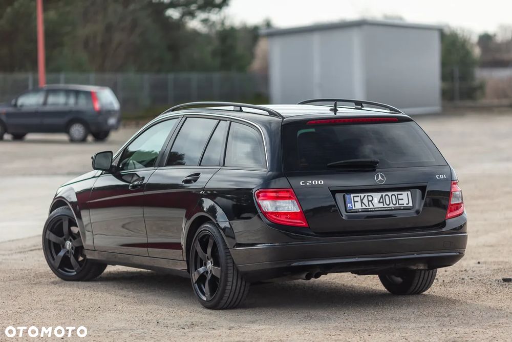 Mercedes-Benz Klasa C 200 CDI DPF Automatik Elegance - 12