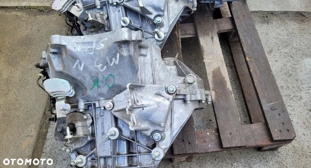 Skrzynia biegów Mazda 3 III BM 2,0 benzyna 6-bieg manual 2013-2018r LP FA LPFA C6520 - 1