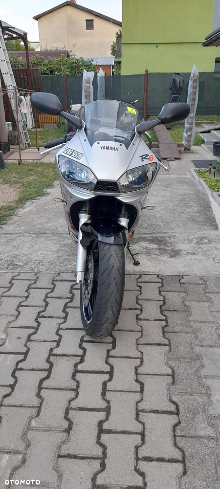 Yamaha R6 - 3