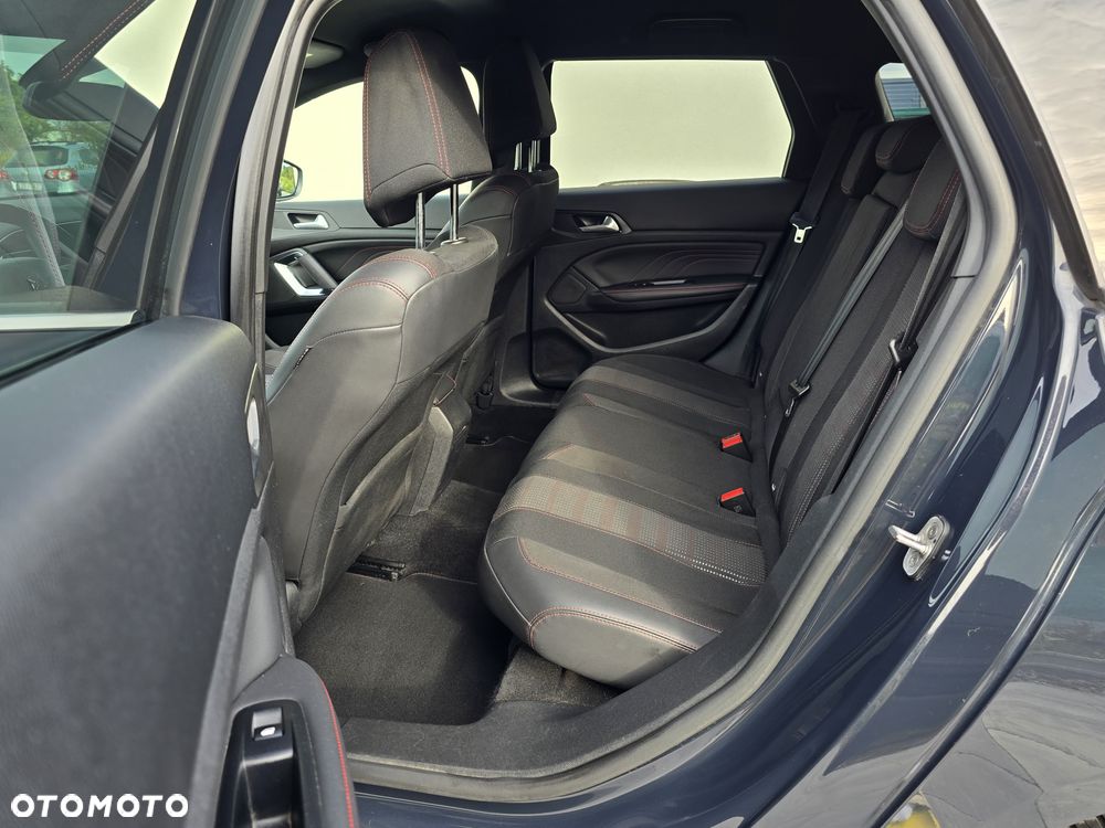 Peugeot 308 BlueHDi 150 EAT6 Stop & Start GT-Line Edition - 23