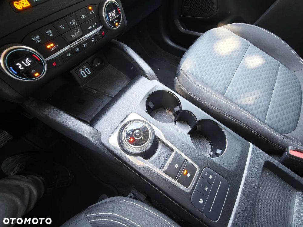 Ford Kuga 1.5 EcoBlue TITANIUM - 19