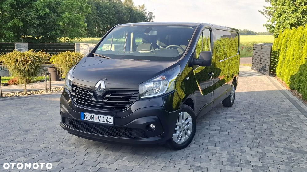Renault TRAFIC - 1