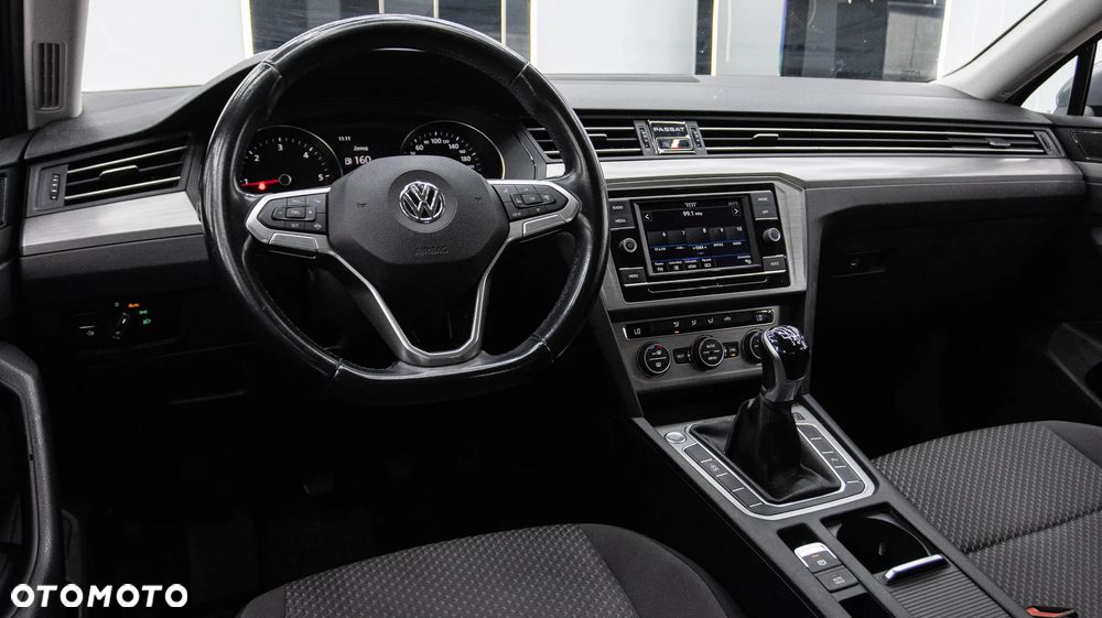 Volkswagen Passat 2.0 TDI EVO Essence - 10