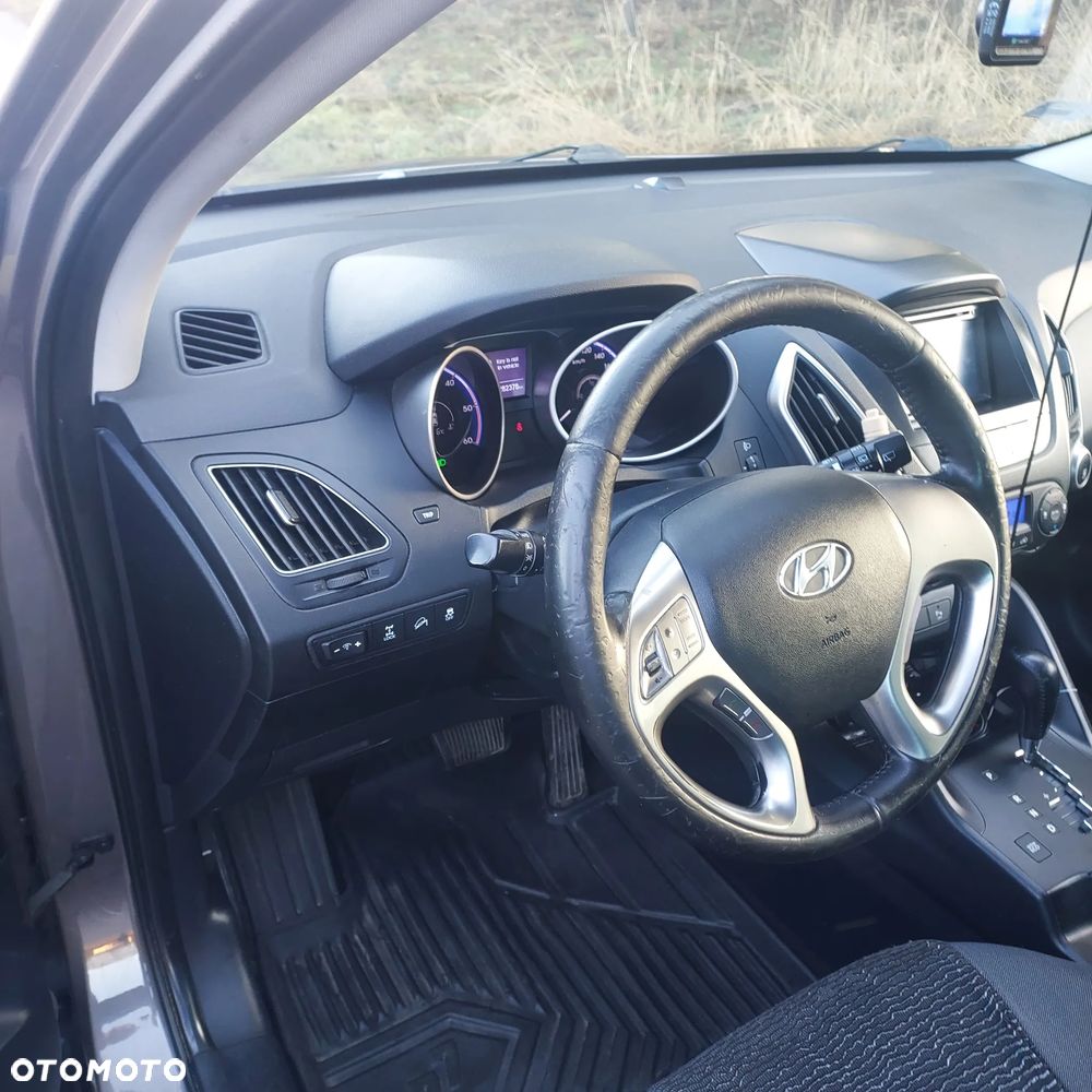 Hyundai ix35 - 9