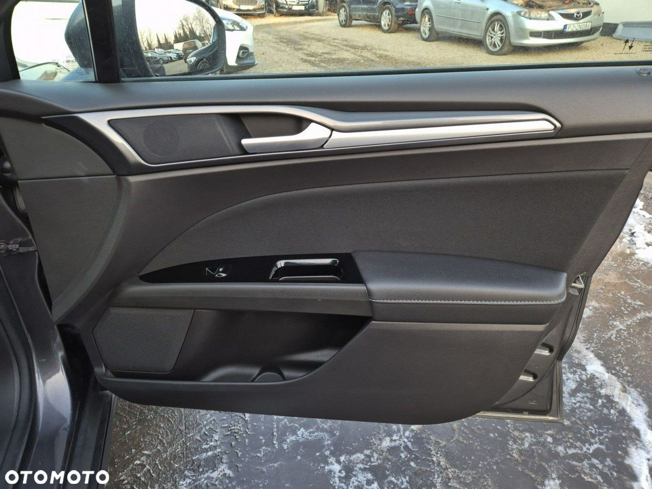 Ford Mondeo - 29