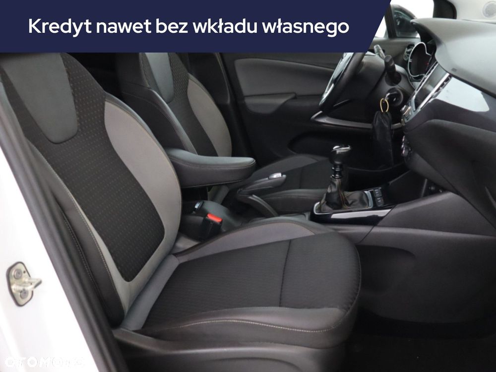 Opel Crossland X - 11