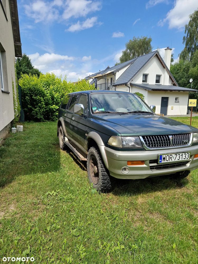 Mitsubishi Pajero 3.5 V6 GLS 7os - 2
